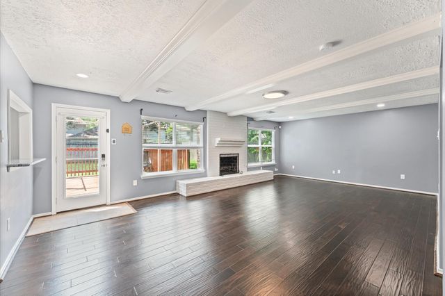 9611 Hearthwood Drive, Houston, TX 77040