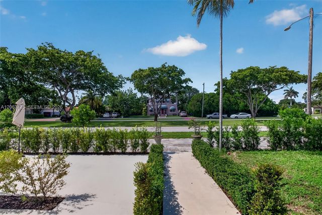 1731 NE 171st St 0, North Miami Beach, FL 33162