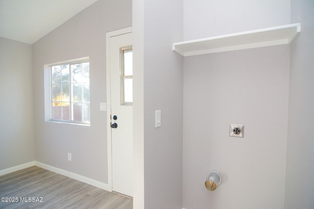 1719 W Seabrooke Drive, Tucson, AZ 85705