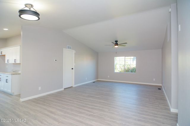 1719 W Seabrooke Drive, Tucson, AZ 85705