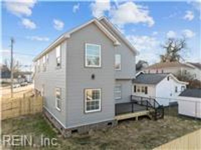 3200 Oak AVE, Newport News, VA 23607