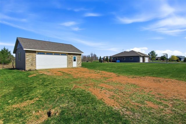 17344 109th Avenue, Chippewa Falls, WI 54729