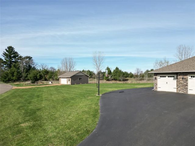 17344 109th Avenue, Chippewa Falls, WI 54729