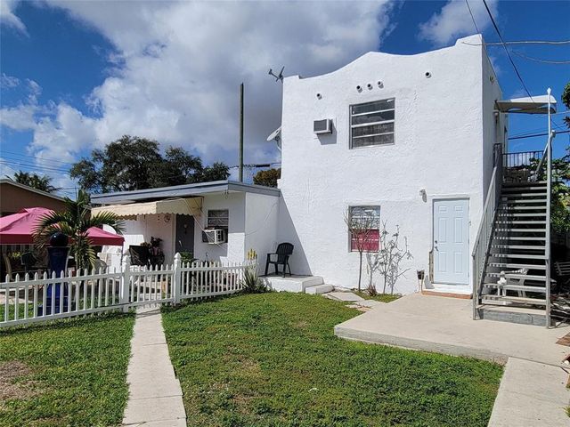1853 NW 5th Street, Miami, FL 33125