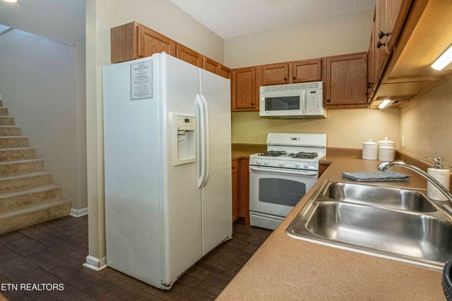 527 River Place Way Unit445, Sevierville, TN 37862