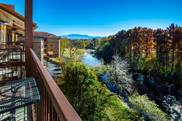 527 River Place Way Unit445, Sevierville, TN 37862