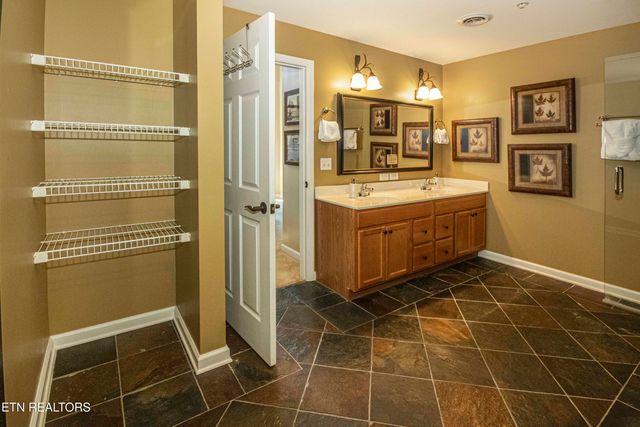 527 River Place Way Unit445, Sevierville, TN 37862