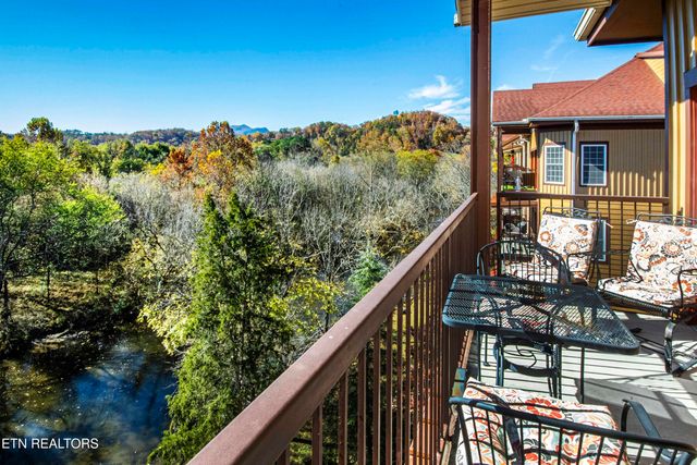 527 River Place Way Unit445, Sevierville, TN 37862