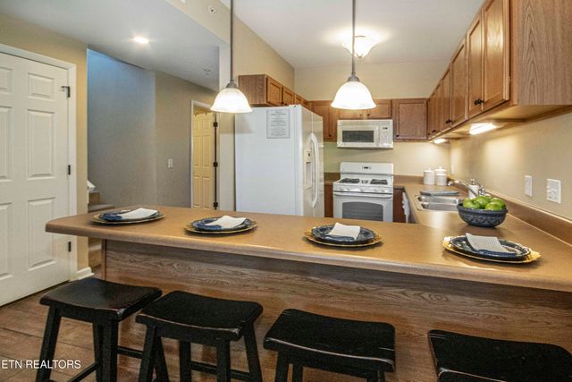 527 River Place Way Unit445, Sevierville, TN 37862