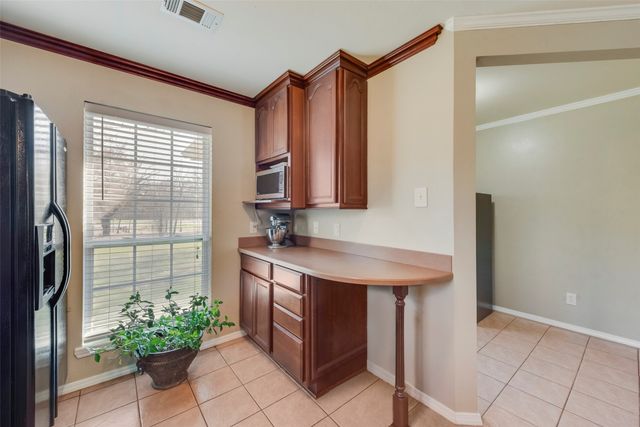 8636 W ST HWY 31, Athens, TX 75751