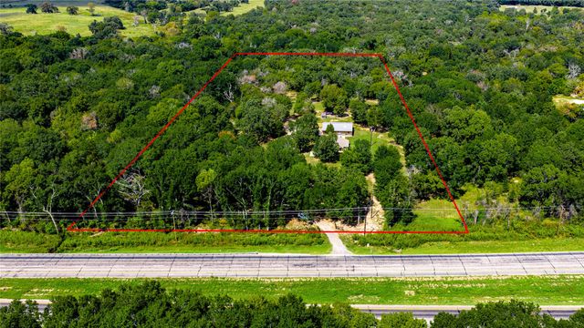 8636 W ST HWY 31, Athens, TX 75751