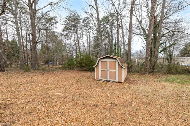 1020 Lacy Lane, Walnut Cove, NC 27052