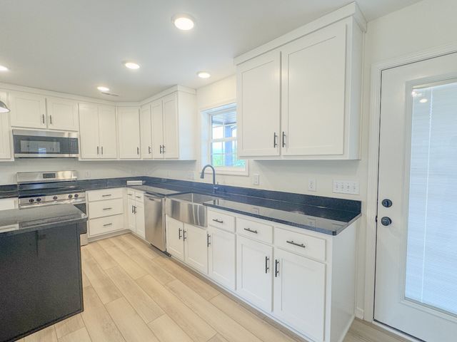 4677 Scottsville Rd, Lafayette, TN 37083