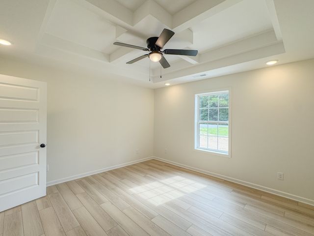 4677 Scottsville Rd, Lafayette, TN 37083