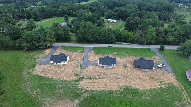 4677 Scottsville Rd, Lafayette, TN 37083