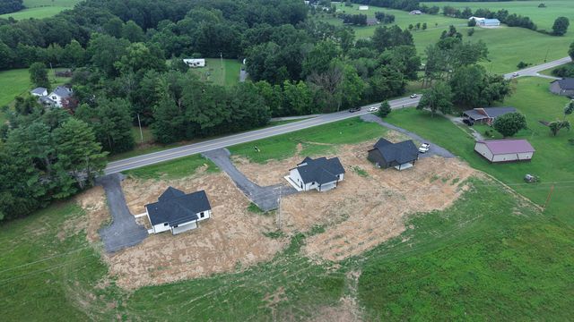 4677 Scottsville Rd, Lafayette, TN 37083