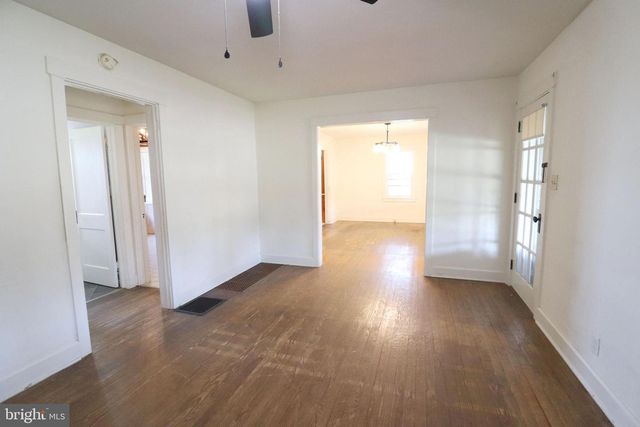 634 E 28TH DIVISION HWY, Lititz, PA 17543