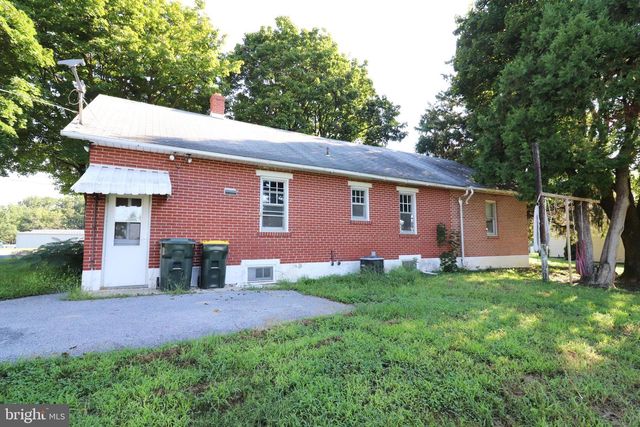 634 E 28TH DIVISION HWY, Lititz, PA 17543
