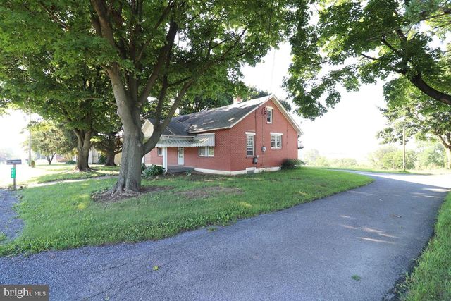 634 E 28TH DIVISION HWY, Lititz, PA 17543