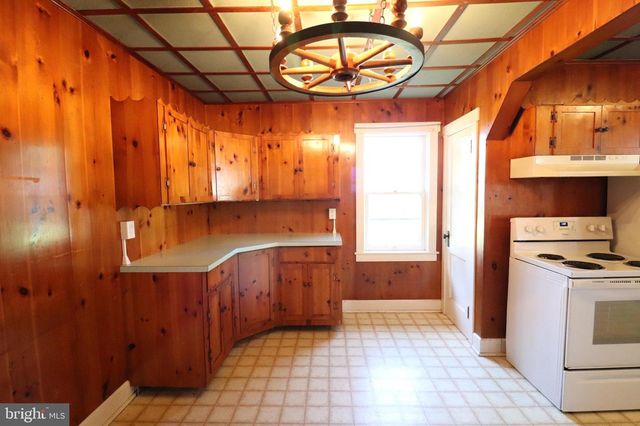 634 E 28TH DIVISION HWY, Lititz, PA 17543