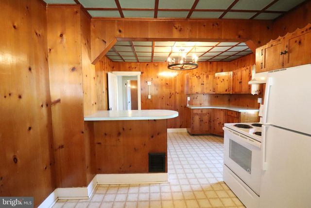 634 E 28TH DIVISION HWY, Lititz, PA 17543