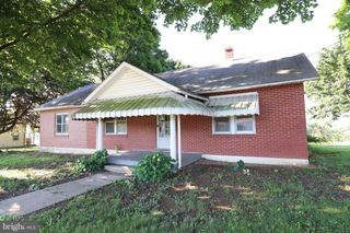 634 E 28TH DIVISION HWY, Lititz, PA 17543