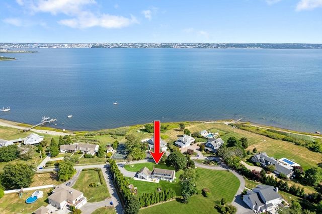 11 Stonegate, Warren, RI 02885