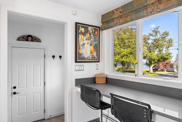 11 Stonegate, Warren, RI 02885