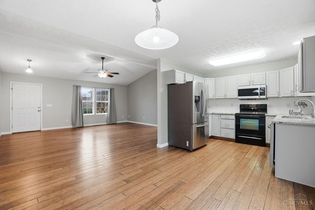 20 Berry Court, Germantown, OH 45327