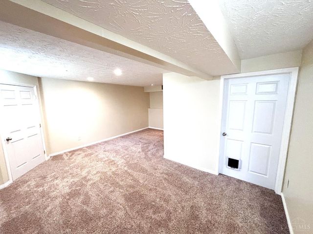 20 Berry Court, Germantown, OH 45327