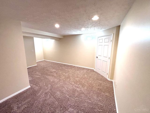 20 Berry Court, Germantown, OH 45327