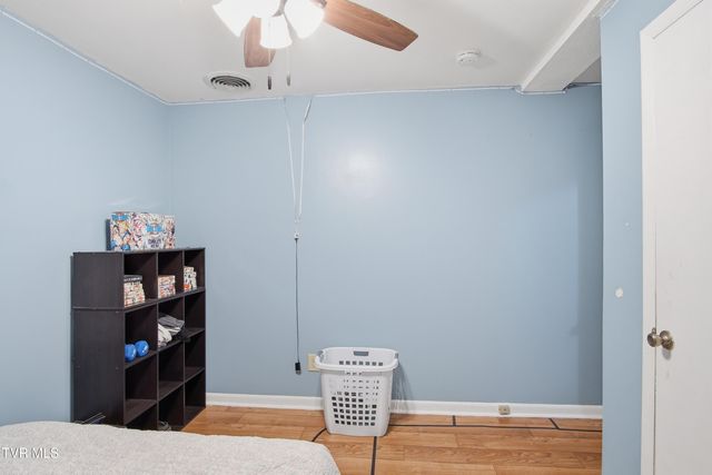 159 North Sunset Street, Greeneville, TN 37743