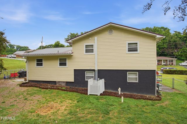 159 North Sunset Street, Greeneville, TN 37743