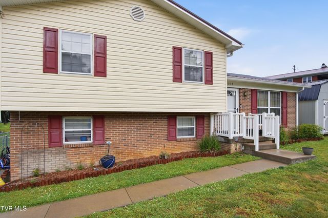 159 North Sunset Street, Greeneville, TN 37743