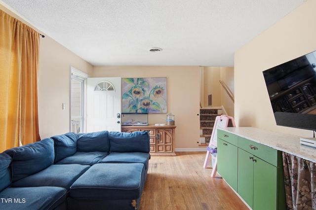 159 North Sunset Street, Greeneville, TN 37743