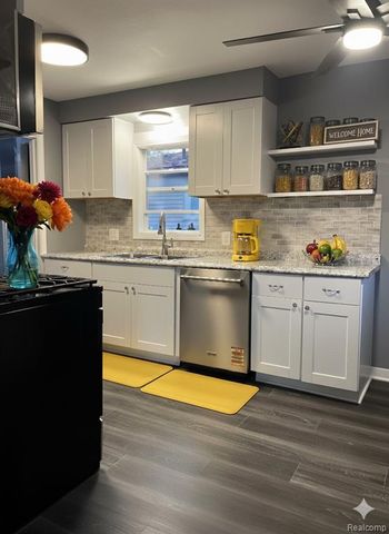 26912 Colgate Street, Inkster, MI 48141