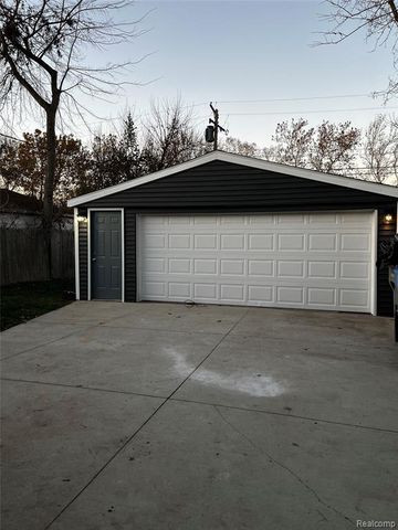 26912 Colgate Street, Inkster, MI 48141