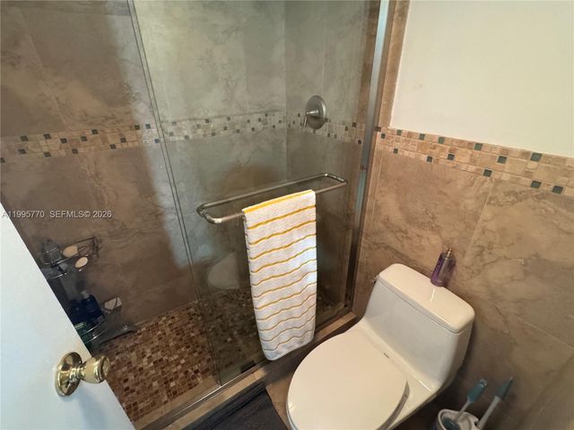 100 Bayview Drive 725, Sunny Isles Beach, FL 33160