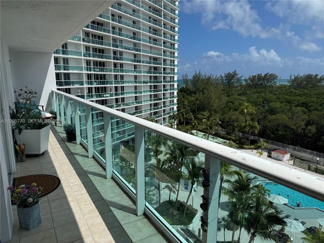 100 Bayview Drive 725, Sunny Isles Beach, FL 33160