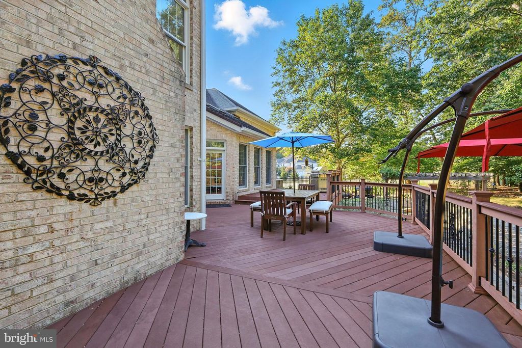 10409 KINGSBRIDGE RD, Ellicott City, MD 21042
