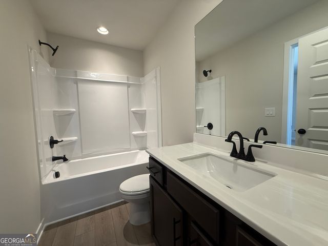 335 Brook Landing Circle, Auburn, GA 30011