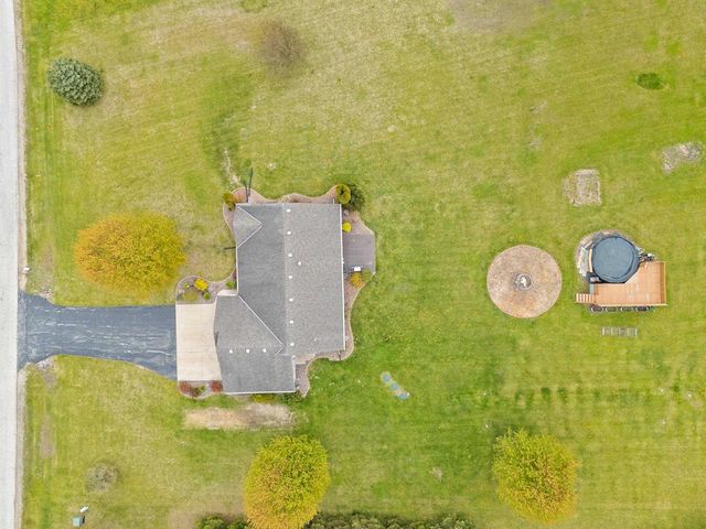 334 FALCON CIRCLE, Pulaski, WI 54162