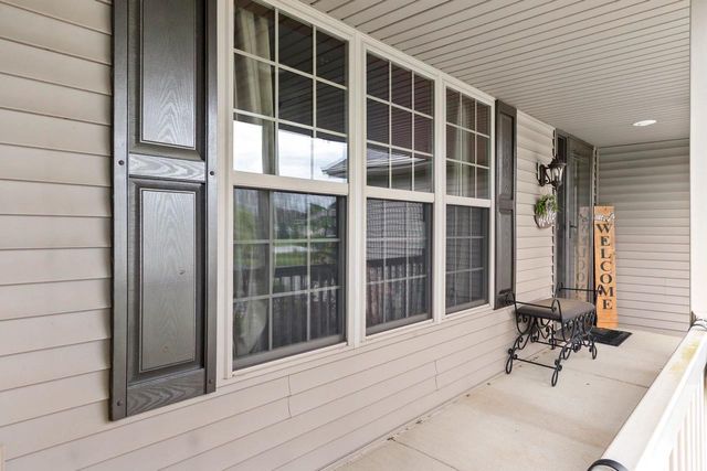 334 FALCON CIRCLE, Pulaski, WI 54162