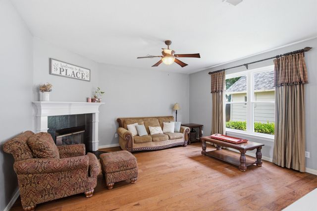 628 Cardinal Lane, Keller, TX 76248