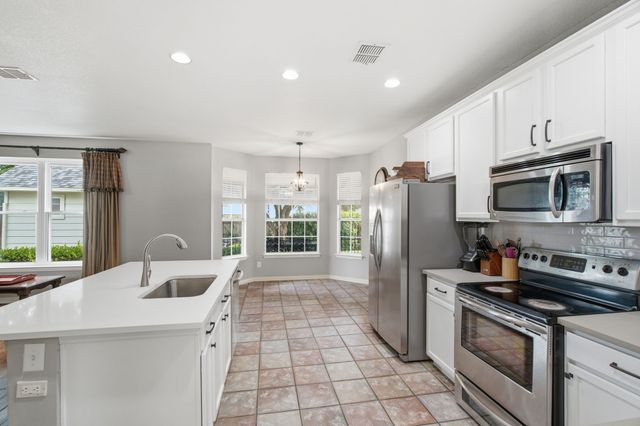628 Cardinal Lane, Keller, TX 76248