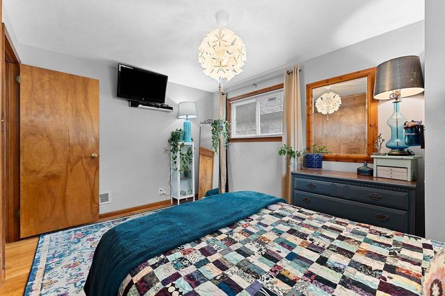 1168 9TH STREET, Green Bay, WI 54304