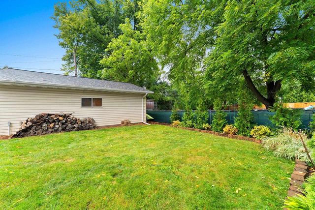 1168 9TH STREET, Green Bay, WI 54304