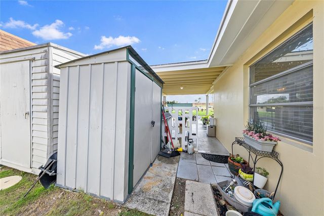 2208 GARDENIA WAY, Lehigh Acres, FL 33936