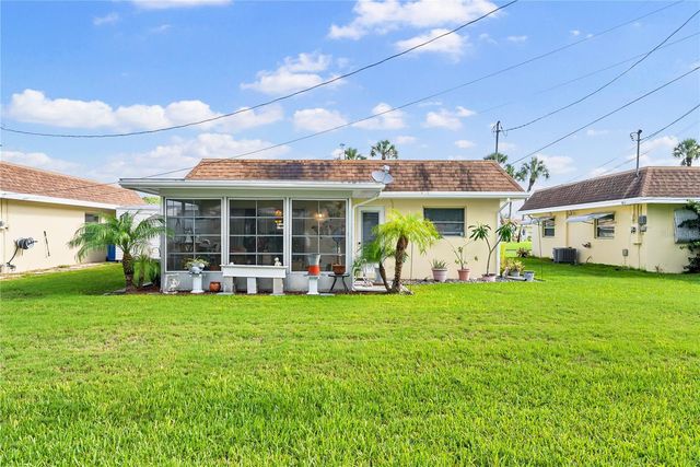 2208 GARDENIA WAY, Lehigh Acres, FL 33936