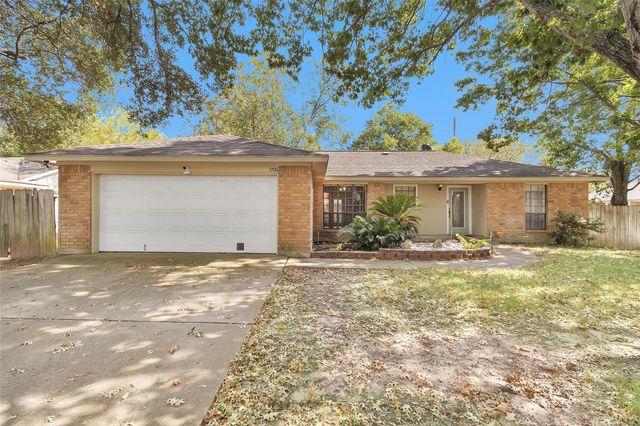 1706 Shawnee Street, Navasota, TX 77868